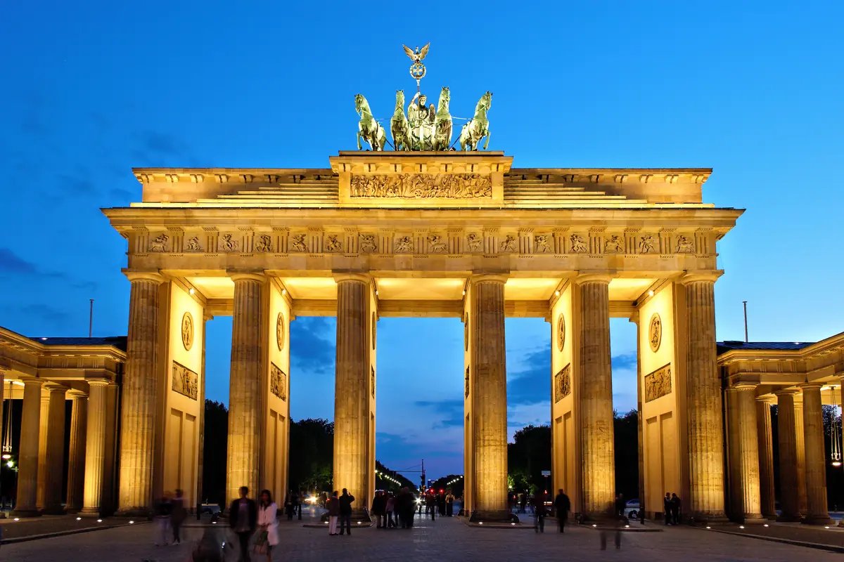 The Brandenburg Gate lit up in the evening